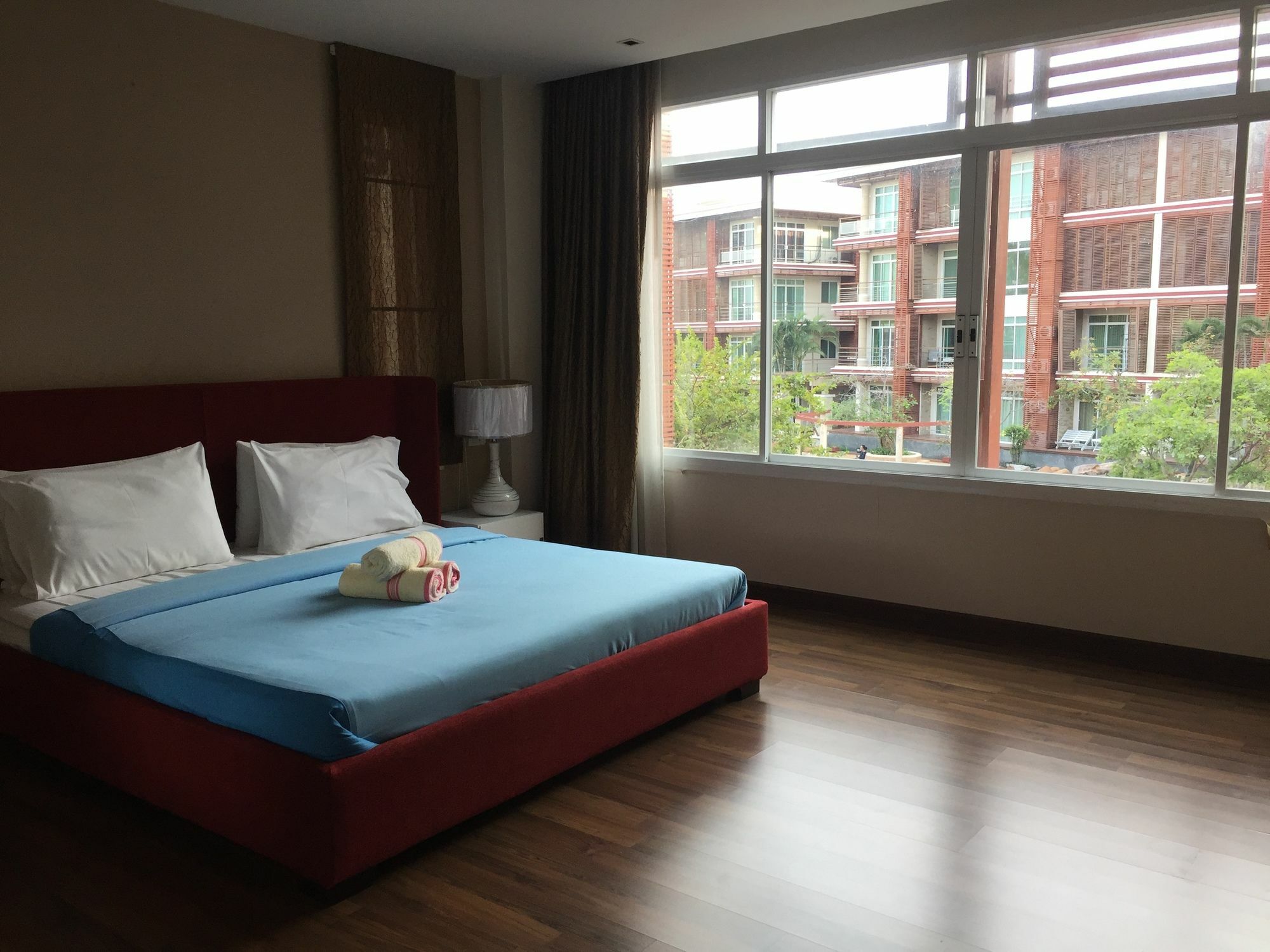 Beachfront Family Penthouse Apartamento